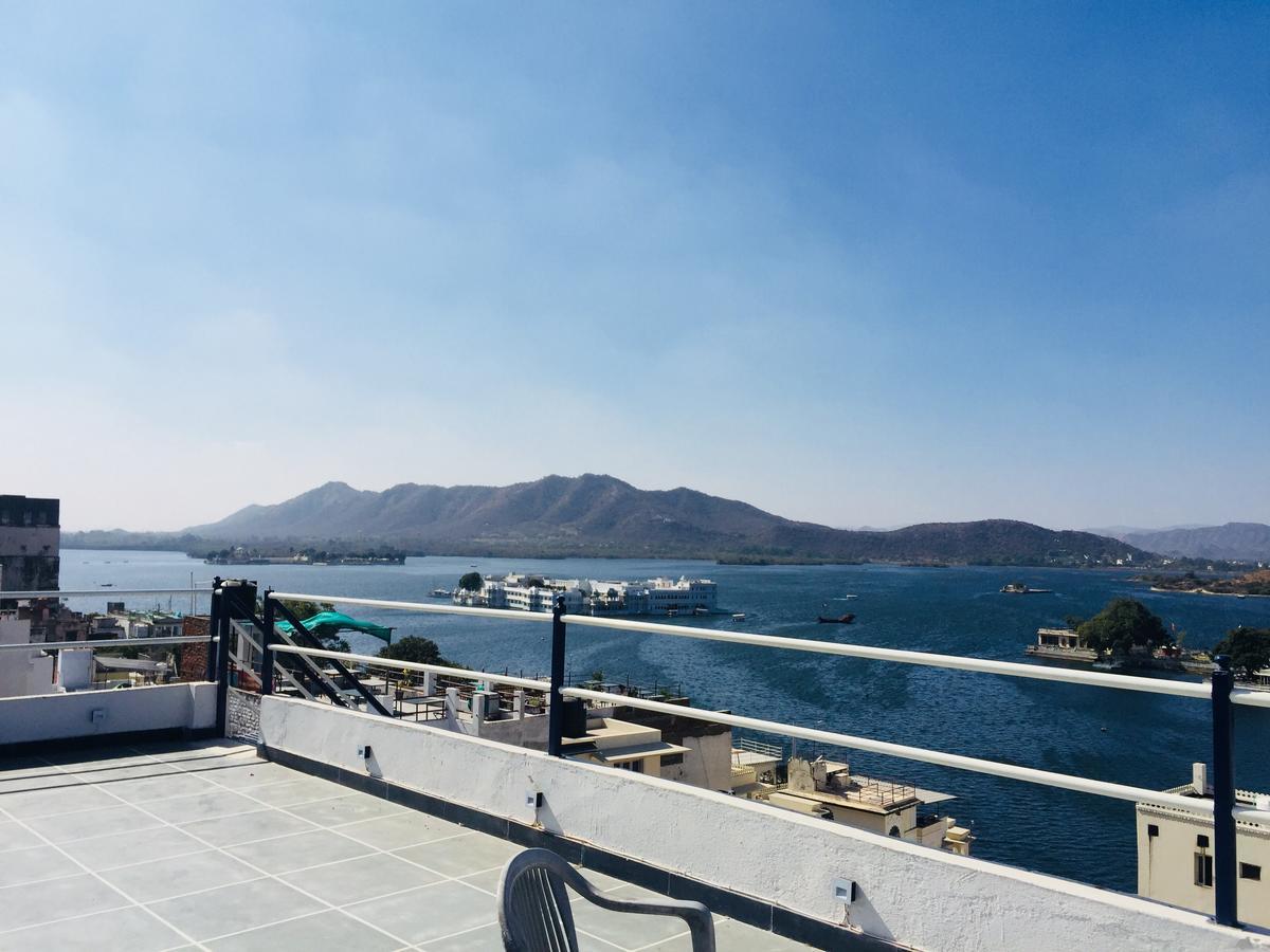 Maa Ji House On Lake Pichola Udaipur Bagian luar foto